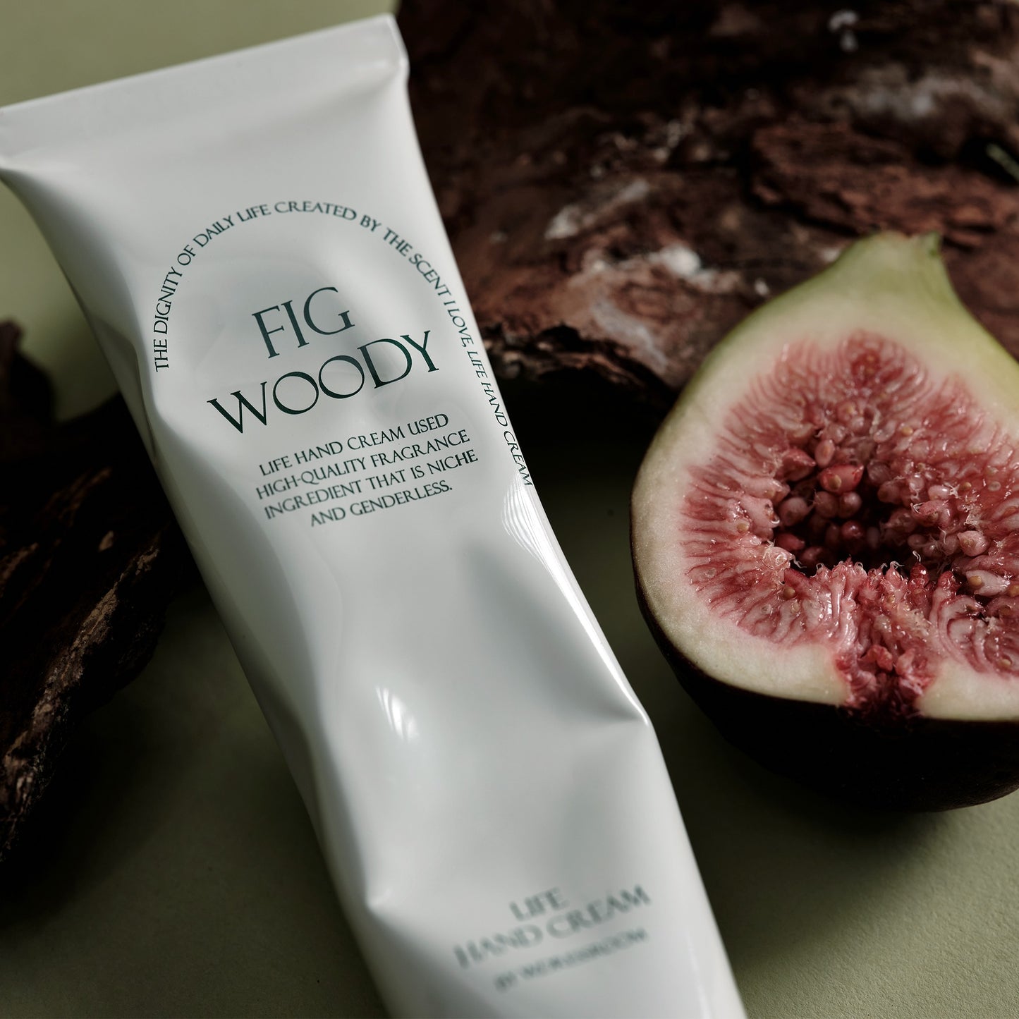 W. Dressroom Moisturizing Life Hand Cream | Fig Woody